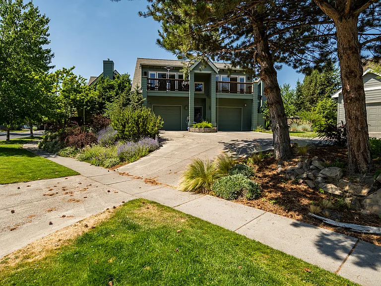 78 SW Allen Rd #3 — Photo 23