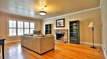 2nd image of 1790 Oakwood Ave