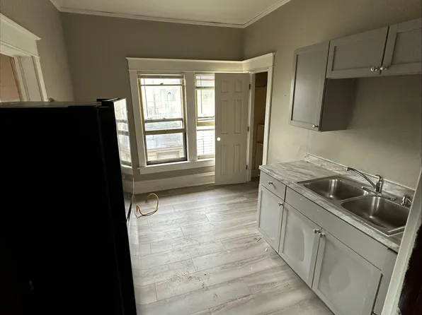 130/132 East 2nd Street - 132-2, 132 E 2nd St, Fond Du Lac, WI 54935