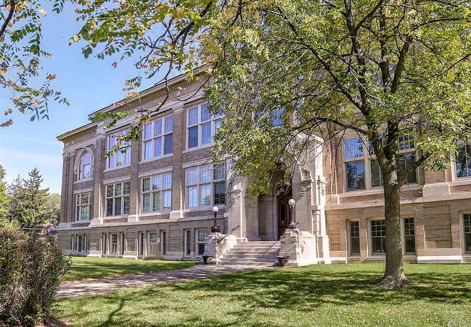 Washington School