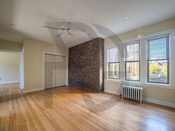 5th image of 4229 N Paulina St APT 3S