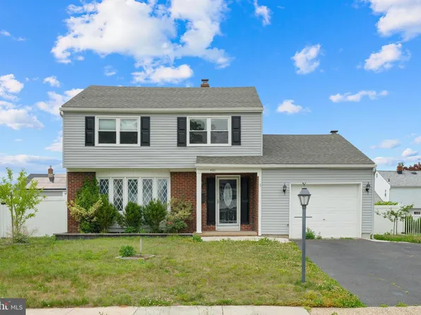 401 Jefferson Ave, Edgewater Park, NJ 08010
