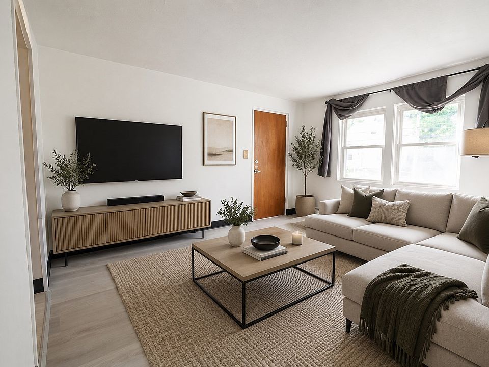 1st image of 153 Commercial St APT 5