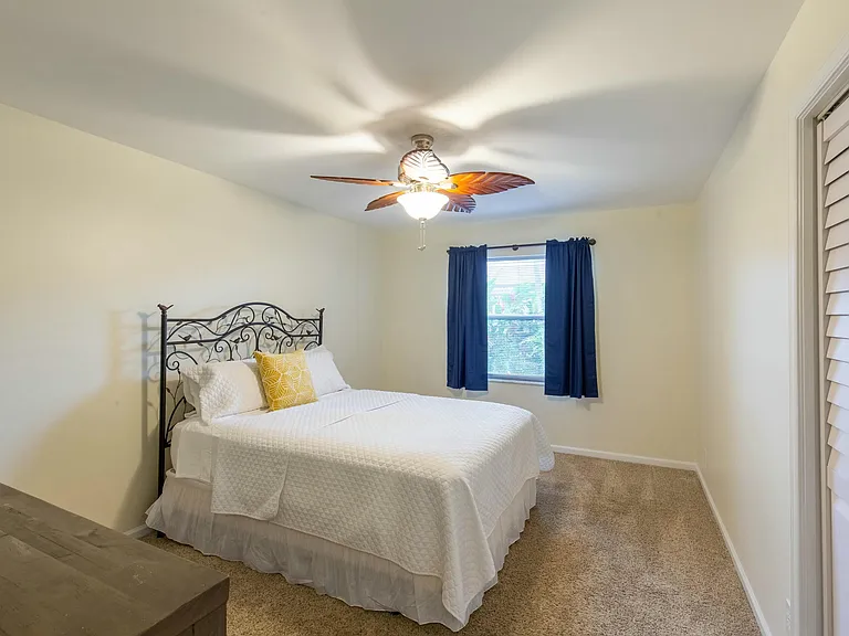 1741 Grantham Dr — Photo 17