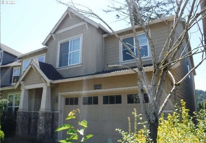 2nd image of 11790 SE Aerie Crescent Rd