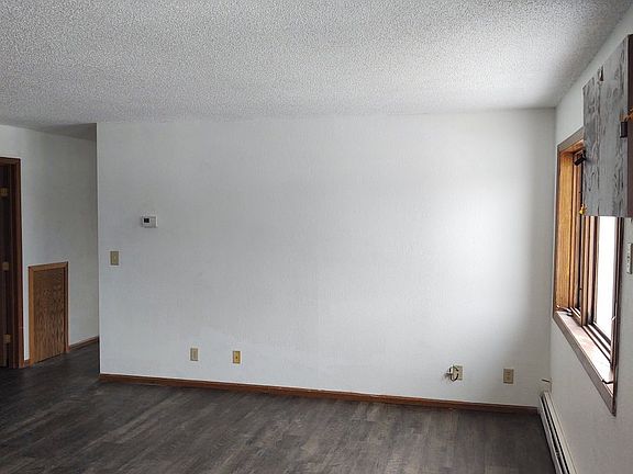 5th image of 222 6th St SW #16433914