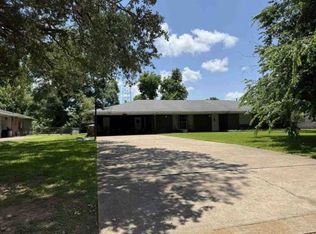 6231 Bouef Trce #Ta, Alexandria, LA 71301