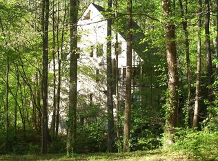 182 N Mill Ct, Sandy Springs, GA 30328