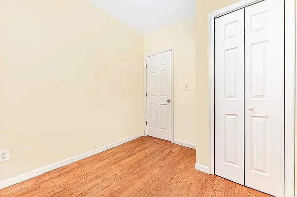 Rented by REAL New York | media 11