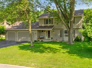 1408 Muir Ln, Burnsville, MN 55337