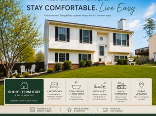 11512 Woodland View Dr, Fredericksburg, VA 22407