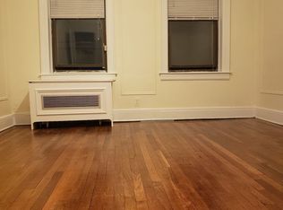 3818 23rd Ave APT D3, Astoria, NY 11105