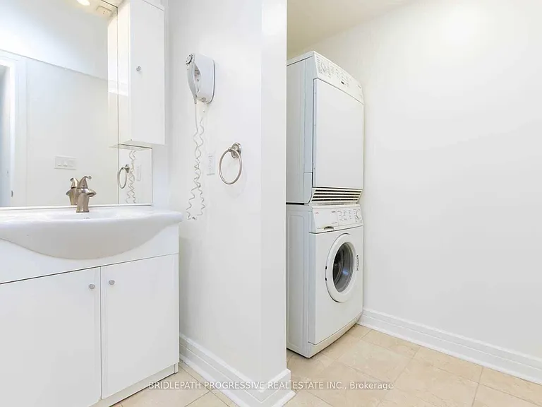 1 Avondale Ave #506 — Photo 29