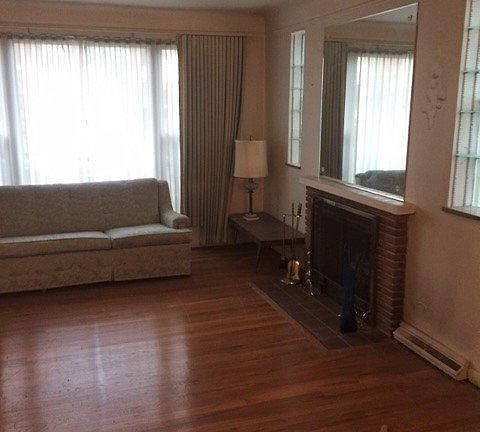 3rd image of 6205 Graceland Ave