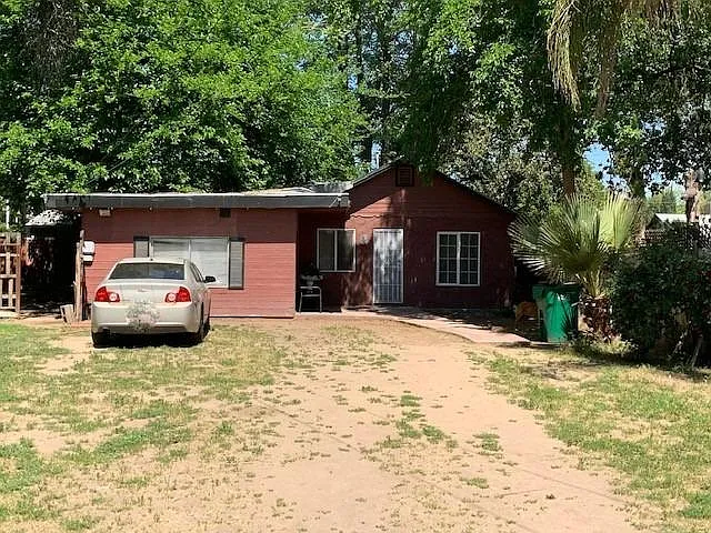 5457 E Illinois Ave photo 1
