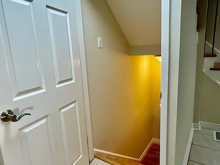45 Emmeloord Cres — Photo 32