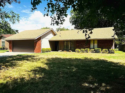 2088 Lantern Ln Photo 1