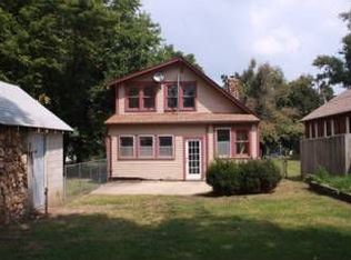 211 E Main St, Ash Grove, MO 65604