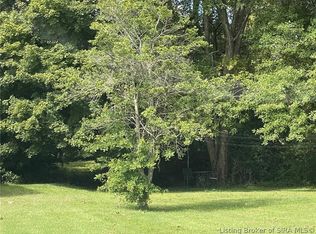 2212 Budd Rd, New Albany, IN 47150