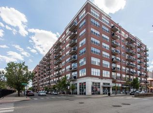 1500 W Monroe St #704, Chicago, IL 60607