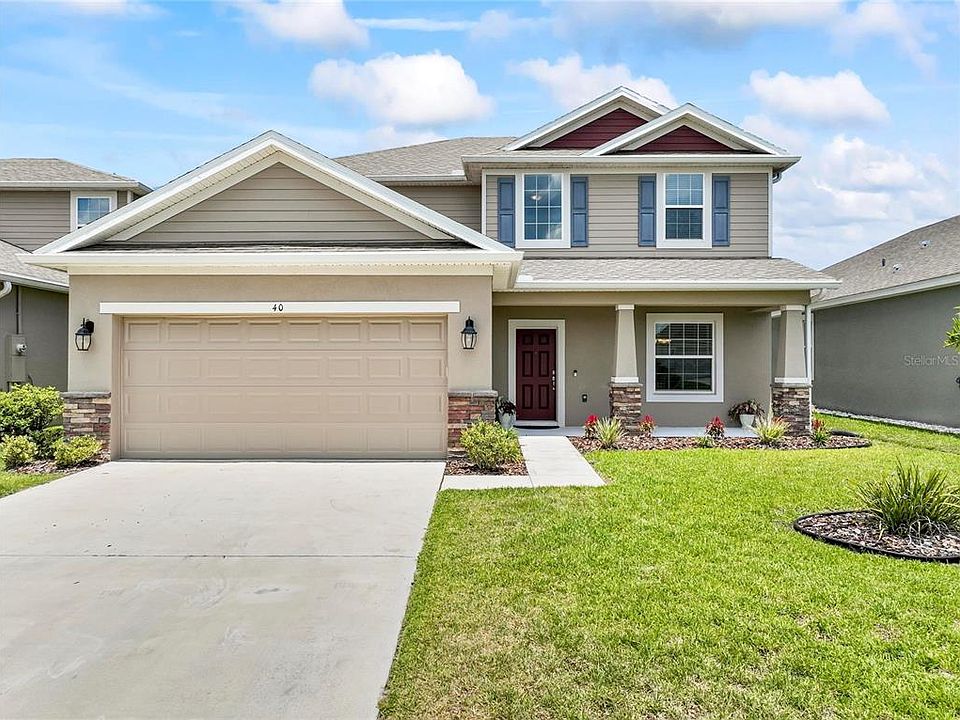 1st image of 40 OAKLEAF WAY