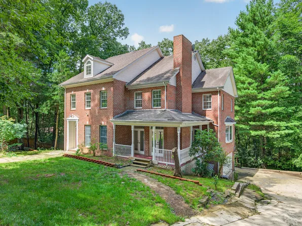 116 Rock Point Ln, Marion, VA 24354