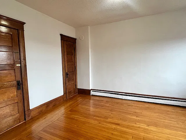 2 bed, 1000 sqft, $1,450 — Photo 4