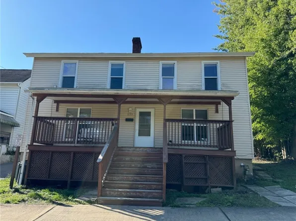 227 1st St, California, PA 15419