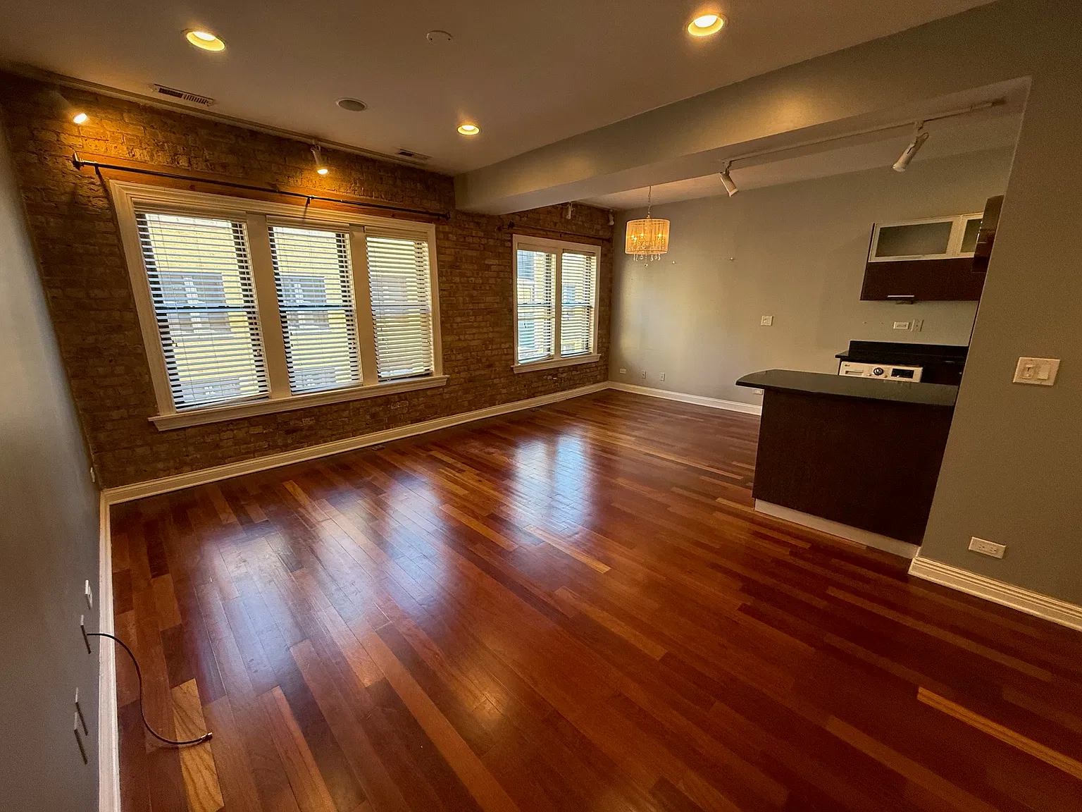 1 bed, 750 sqft, $1,700 — Photo 1