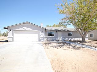 9007 Xavier Ave, California City, CA 93505