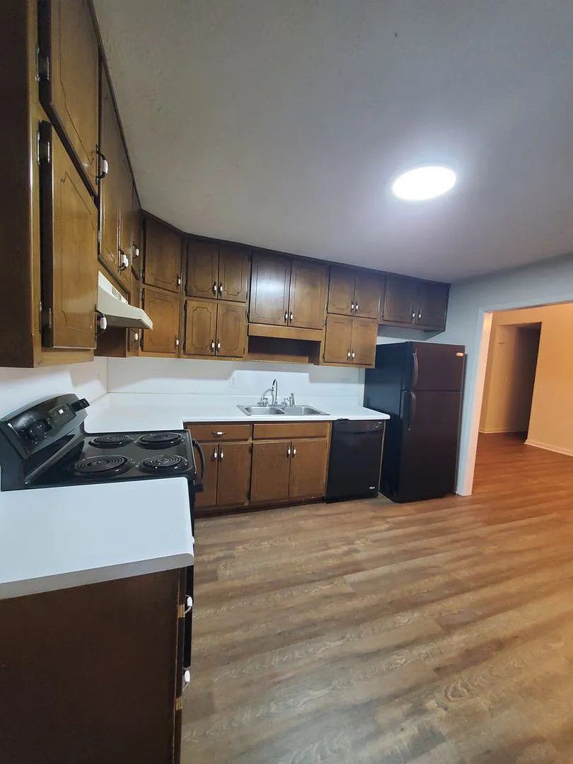 Open House Available On Thursday, August 20th Time: 6:30 Pm 7:00 Pm Ranch Home Located In Nice Ar... — Photo 3