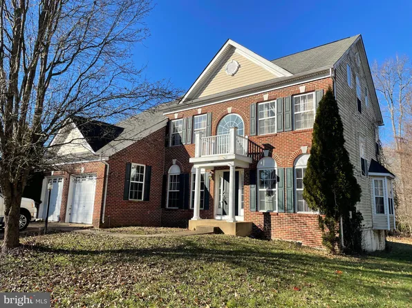 2185 Everett Ct, Waldorf, MD 20601