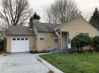 9250 SE Washington St, Portland, OR 97216