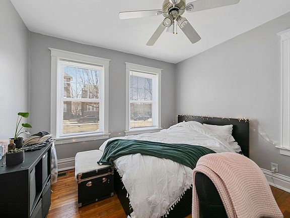3rd image of 753 Leland Ave #1