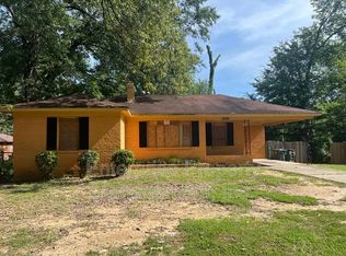 1848 Woodburn Dr, Memphis, TN 38127
