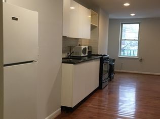 903 S 13th St #2F, Philadelphia, PA 19147