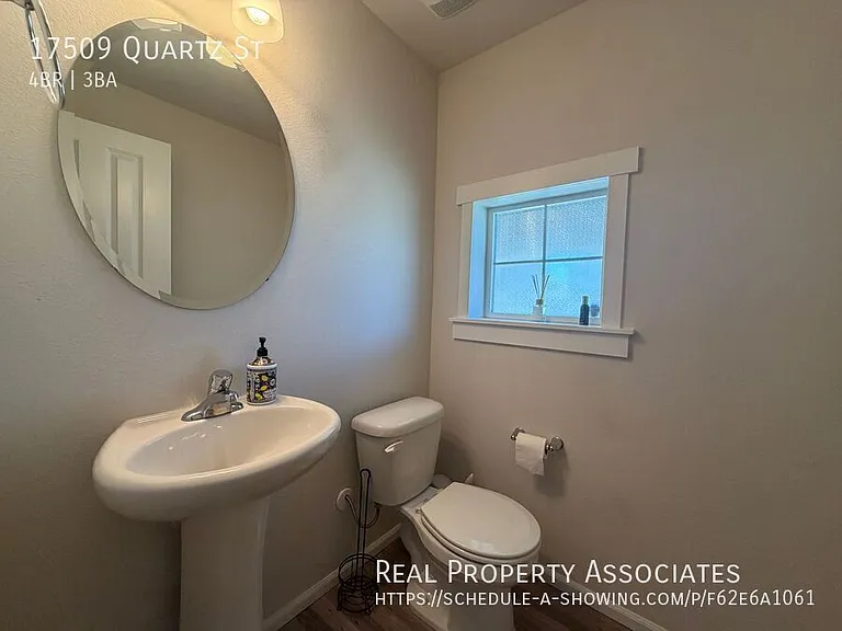 17509 Quartz St — Photo 8