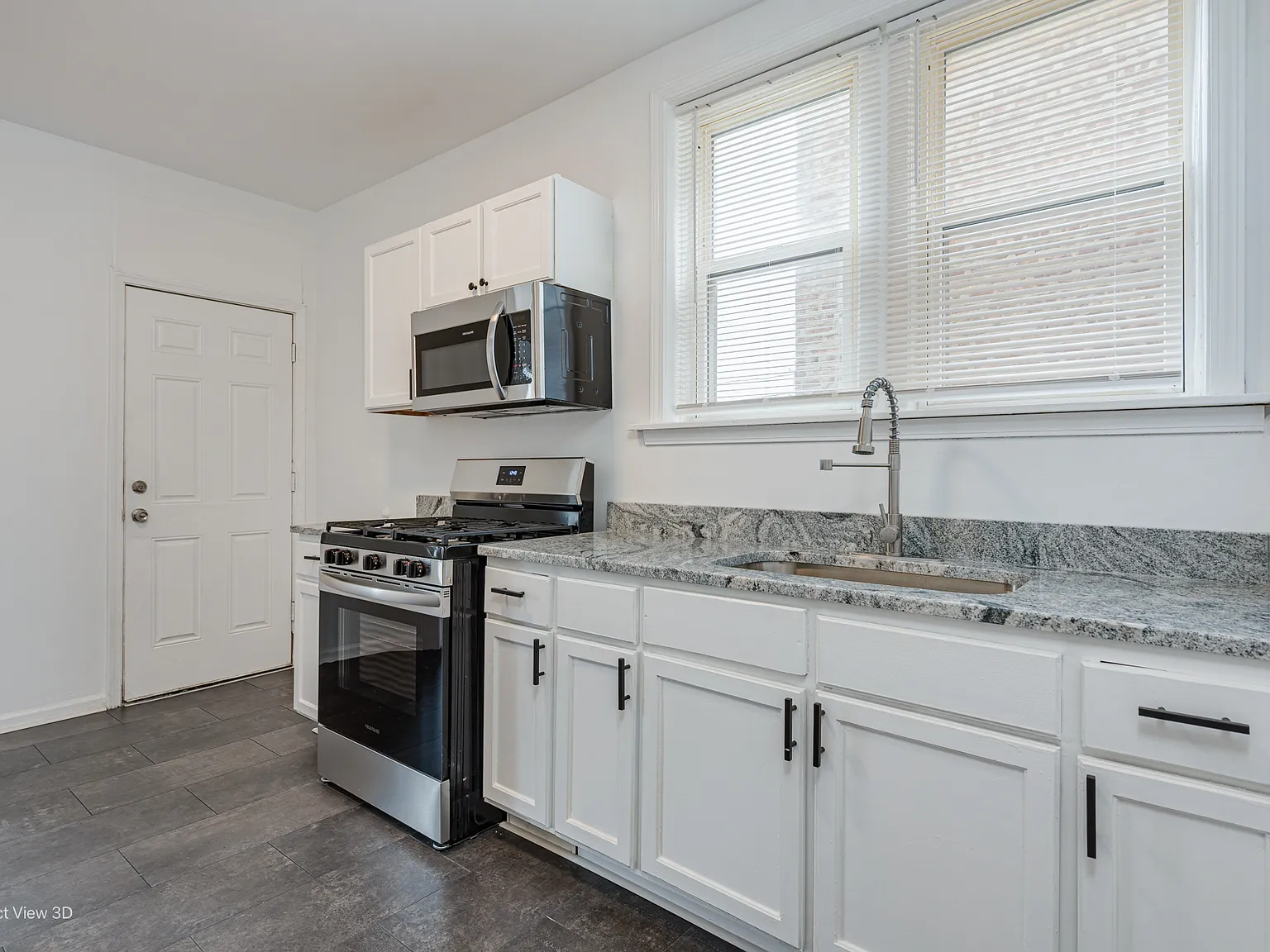 7332 S Artesian Ave — Photo 1