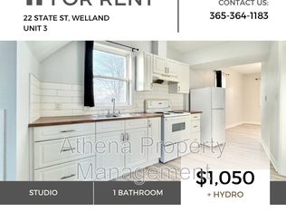 22 State St #3, Welland, ON L3B4K3