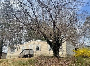 11 Litchfield Dr, Arden, NC 28704