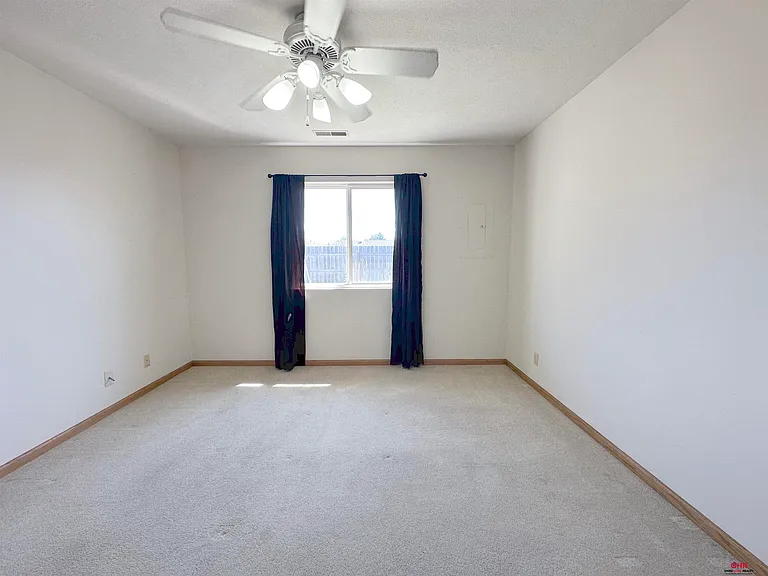 4114 N 7th St — Photo 39