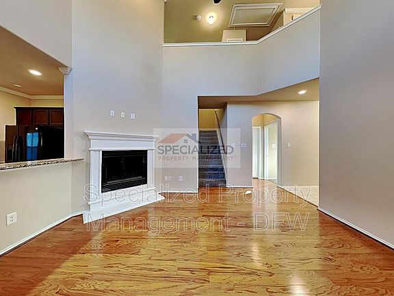 3rd image of 4118 Indian Paintbrush Ln