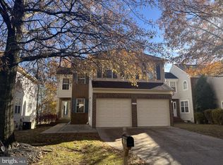 6613 Castle Bar Ct, Alexandria, VA 22315