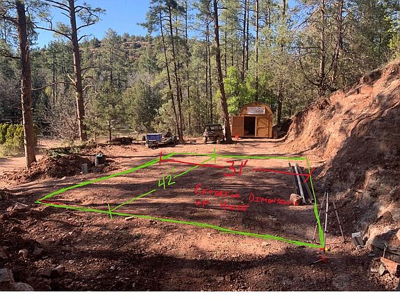 2nd image of 747 W Munsee Dr