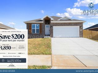 1804 Ferguson St, Pea Ridge, AR 72751
