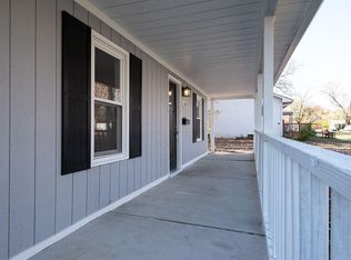 1909 Case Rd, Columbus, OH 43224