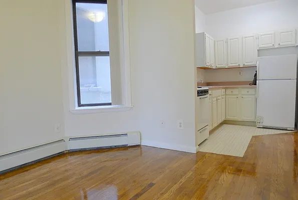 Rented by Compass | media 14