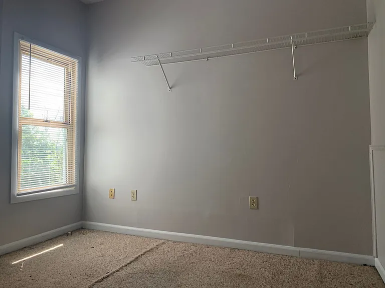 454 Pine St — Photo 8