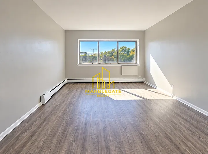 1 bed, 650 sqft, $1,500 — Photo 2