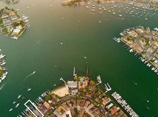 2742 Bayshore Dr, Newport Beach, CA 92663